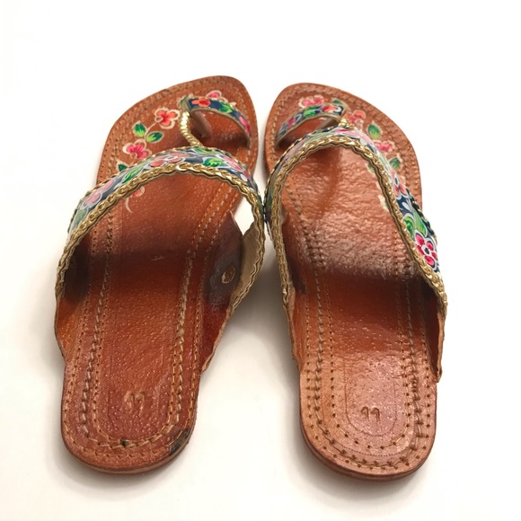 Hand painted Thong Sandals 8.5 - Picture 5 of 8